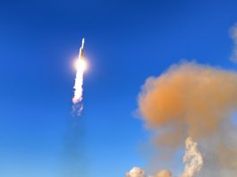 Cina: lanciati tre nuovi satelliti in orbita (2)