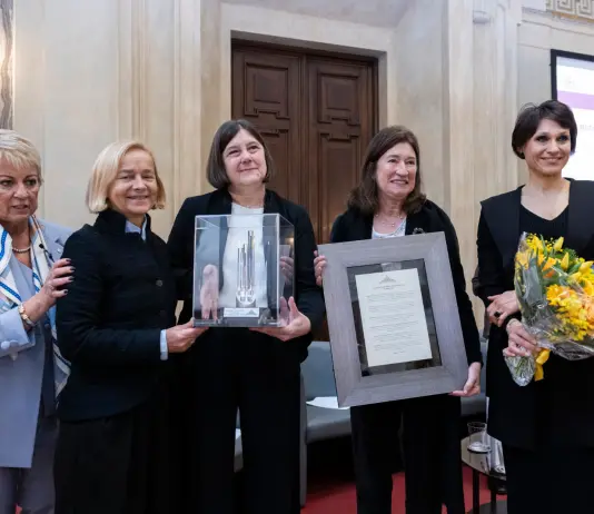 Università Cattolica, alla rettrice Elena Beccalli il premio “Grandi Guglie della Grande Milano”