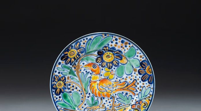 Cina: Jingdezhen, artista spagnolo fonde arte ceramica cinese e spagnola (2)