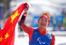 Cai e Wang portabandiera della Cina alla cerimonia di chiusura dei Giochi Paralimpici
