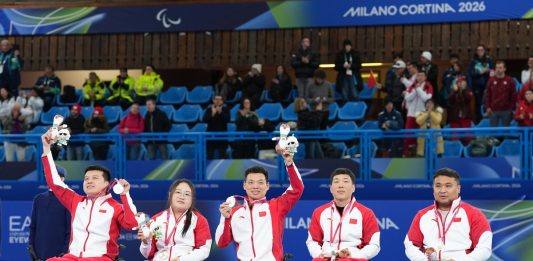 Milano-Cortina: la Cina vince l’argento nel curling a squadre miste