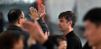 Cina: Henan, cittadini stranieri si allenano nel Taijiquan (1)