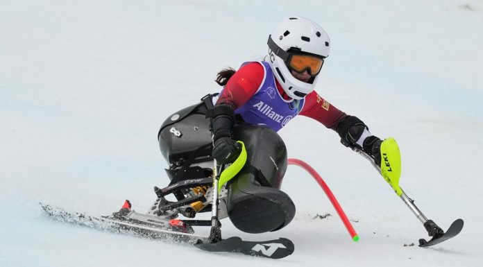 Paralimpiadi: la cinese Zhang Wenjing vince l’oro nello slalom sitting femminile a Cortina (2)