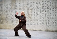 Cina: Henan, cittadini stranieri si allenano nel Taijiquan (2)