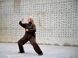 Cina: Henan, cittadini stranieri si allenano nel Taijiquan (2)