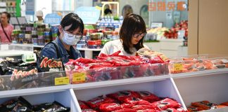 Cina: Hainan, vendite duty-free di beni di consumo quotidiano superano i 5 mln yuan (3)
