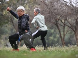Cina: Henan, cittadini stranieri si allenano nel Taijiquan (3)