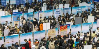 Cina: Harbin, al via fiera del lavoro con oltre 500 imprese partecipanti (2)