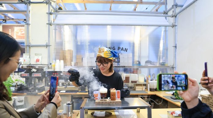Cina: Jiangmen, al via quarta edizione del Coffee Culture Festival (1)