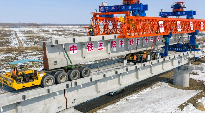 Cina: riprendono i lavori sul ponte di Tongjiang (2)