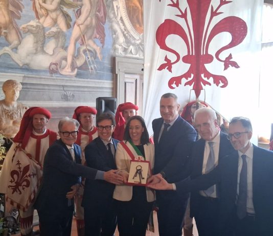 Le Chiavi della città di Firenze al sindaco di Kiev