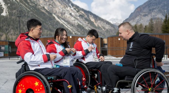 Milano-Cortina 2026: Cortina, atleti arrivano al Villaggio paralimpico (2)