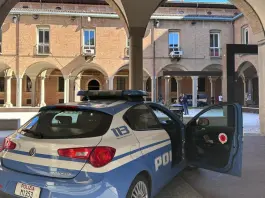 Tensioni all’Università di Bologna per un evento sul referendum, denunciate 13 persone