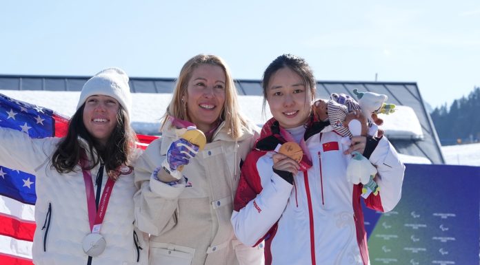 Paralimpiadi Milano-Cortina 2026: Wang gareggia in para-snowboard cross LL2 (1)
