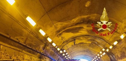 Maxi tamponamento sull’A20 Messina-Palermo, coinvolti 80 veicoli / Video