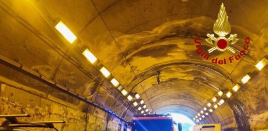 Maxi tamponamento sull’autostrada A20 Palermo-Messina, denunciato un camionista