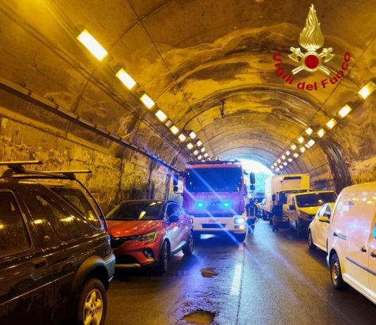 Maxi tamponamento sull’autostrada A20 Palermo-Messina, denunciato un camionista