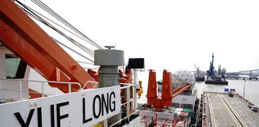 Cina: la rompighiaccio Xuelong rientra a Shanghai dopo la missione in Antartide (2)