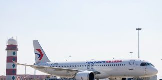 Cina: completato con successo volo inaugurale di C919 Harbin-Shanghai (1)