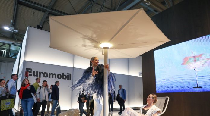 Milano ospita 64esimo Salone internazionale del mobile (1)