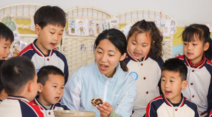Cina: le scuole organizzano attività per Giornata mondiale della salute (3)