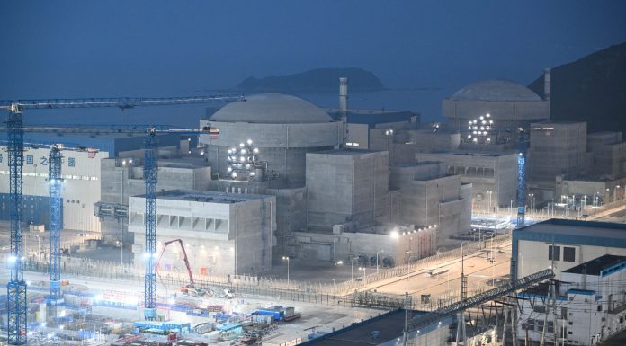 Cina: centrale nucleare di Taipingling avvia produzione di energia (2)