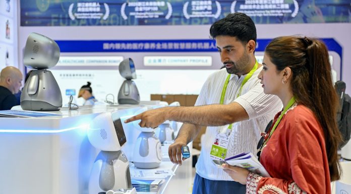 Cina: al via la sesta China International Consumer Products Expo (2)