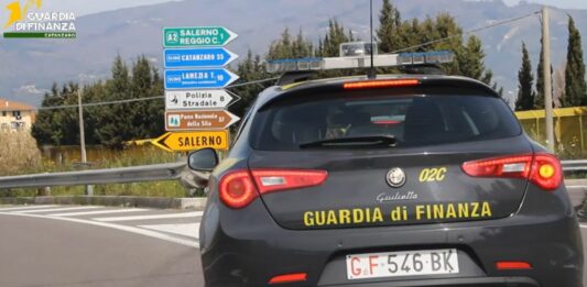 Immigrazione clandestina, 61 indagati per false residenze e assunzioni