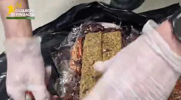 Dalla Spagna con 9 Kg di droga, arrestata 28enne nigeriana