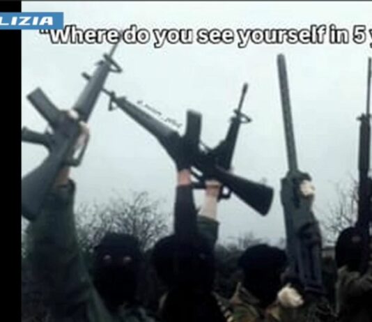 Manuali per bombe e armi in 3d, arrestato estremista nel teramano