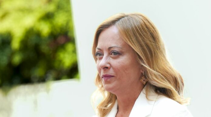 Meloni “In patria e all’estero la missione è difendere sempre interesse italiano”