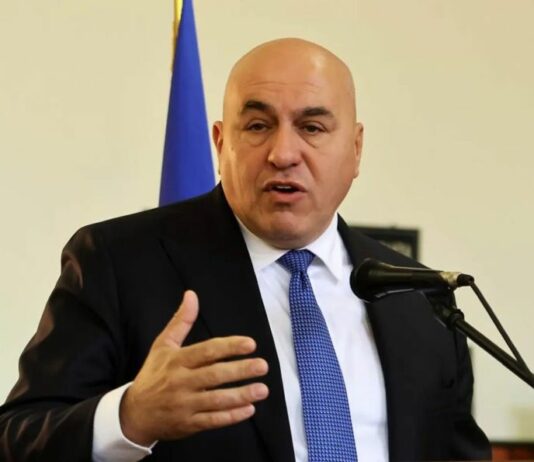 Crosetto “E’ la crisi più dura, Hiroshima non ci ha insegnato nulla”