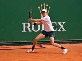 Esordio convincente per Sinner a Montecarlo, avanti Berrettini, fuori Darderi