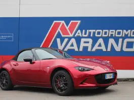 Mazda celebra la passione per la MX-5 all’Autodromo di Varano