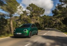 Renault Twingo E-Tech Electric arriva nelle concessionarie