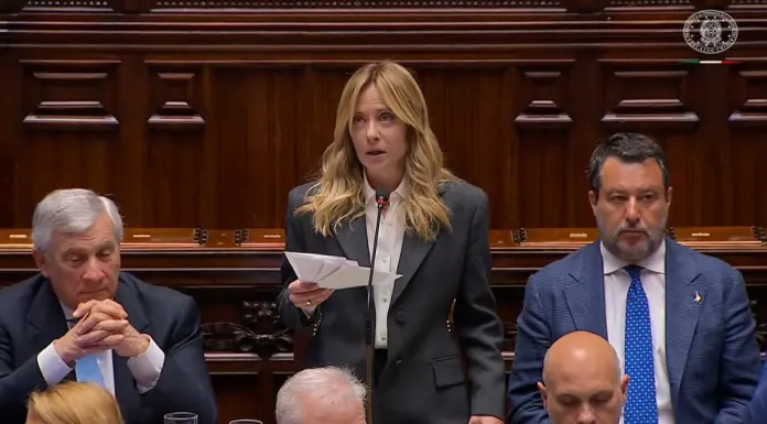 Iran, Meloni “A un passo da punto non ritorno, perseguire prospettiva pace”