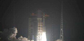 La Cina lancia nuovi satelliti Internet nello spazio