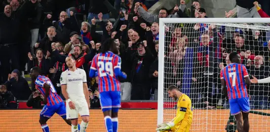 La Fiorentina crolla a Londra, il Crystal Palace vince 3-0
