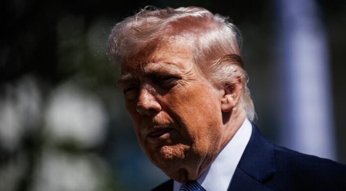 Trump “Pessimo lavoro Iran sulla gestione del petrolio a Hormuz”