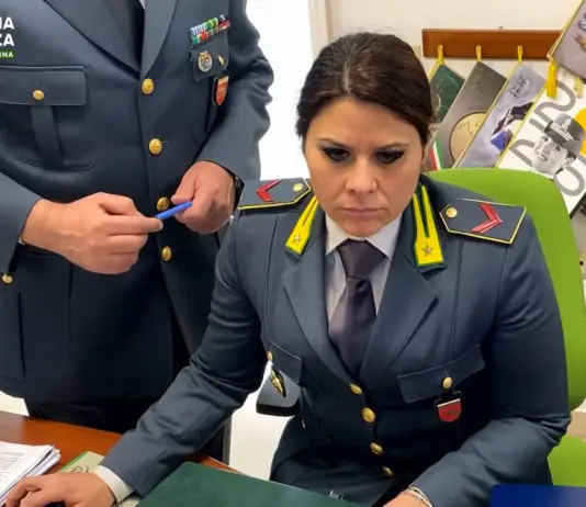 Sequestrato portale di e-commerce, vendeva grandi marchi taroccati