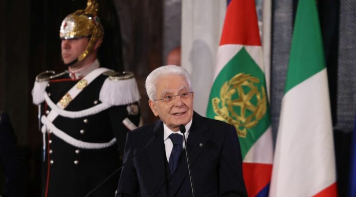 Mattarella “Grati a Polizia, impegno contro soprusi e violenza”