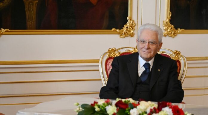 Mattarella conferisce 28 attestati d’onore di “Alfiere della Repubblica”