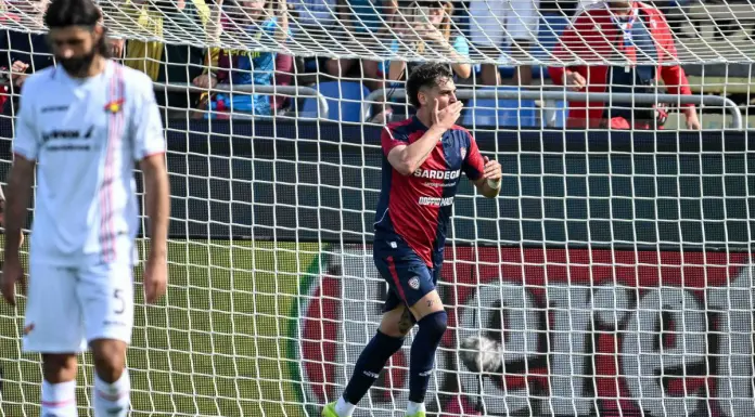 Sebastiano Esposito regala il successo al Cagliari: Cremonese ko 1-0