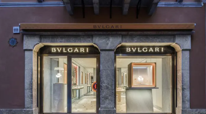 Bvlgari, Luisa Ranieri madrina d’eccezione per la nuova boutique di Taormina