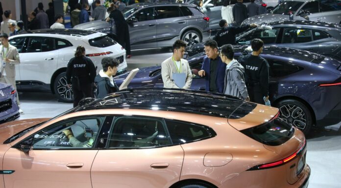 Automotive, in Cina a marzo forte crescita per produzione e vendite