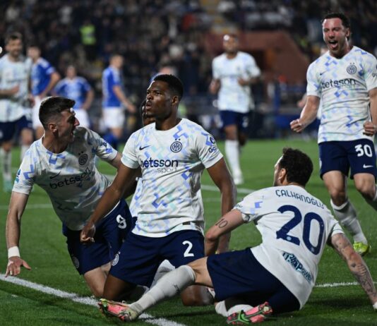 Da 2-0 a 3-4, l’Inter vince a Como in rimonta e vola a +9 sul Napoli