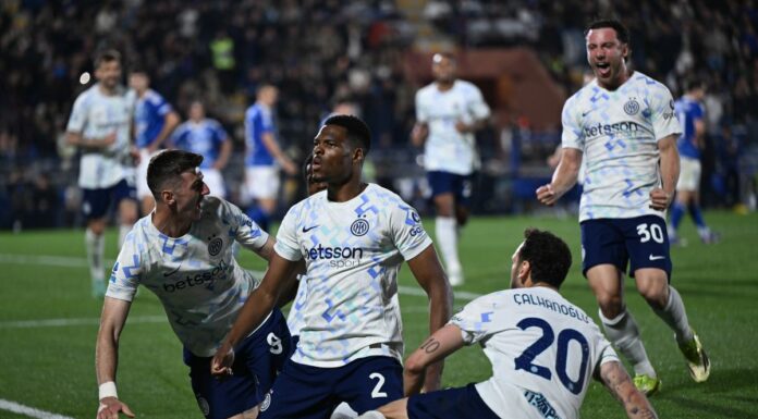 Da 2-0 a 3-4, l’Inter vince a Como in rimonta e vola a +9 sul Napoli