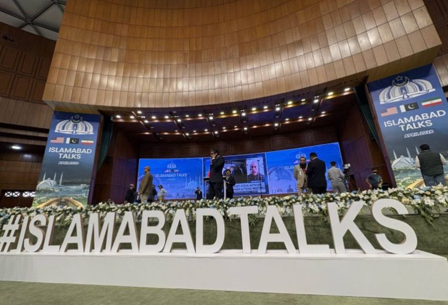 geronimo it inizier-con-il-vernisagge-ufficialesabato-28-marzola-stagione-della-nuova-piscina-comunale-A70101 009