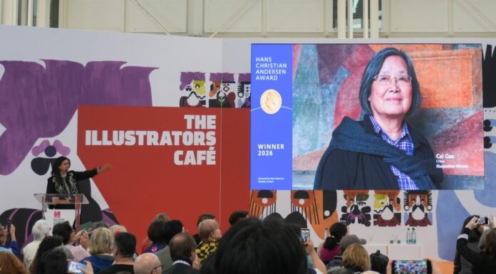 L’illustratrice cinese Cai Gao vince il premio Hans Christian Andersen