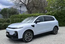 Leapmotor svela la nuova B10 REEV Hybrid con tecnologia Range Extender